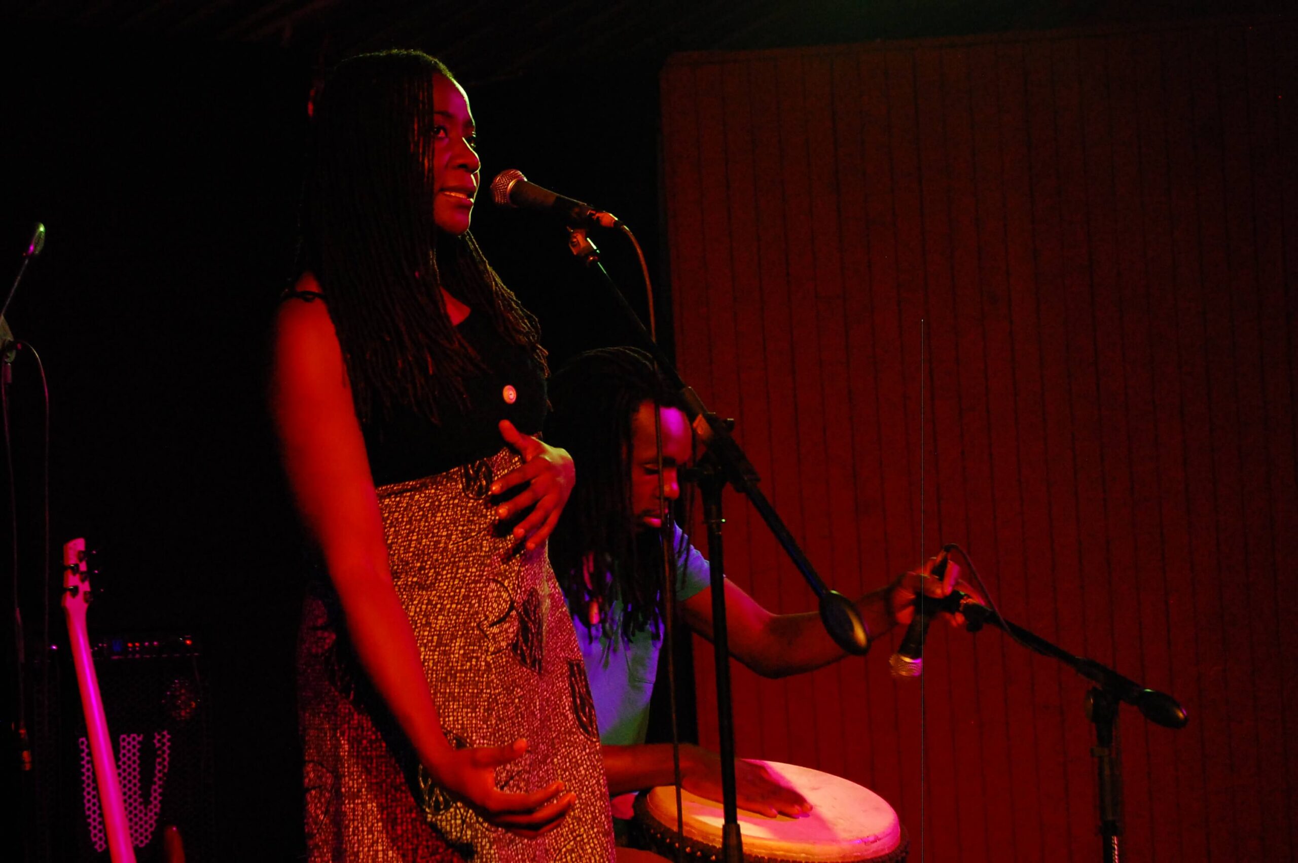 Batsirai Chigama performance with percussionist Othnell Moyo